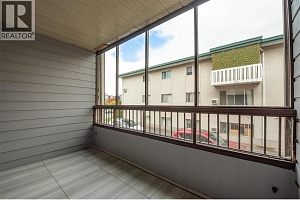 555 Rowcliffe Avenue Unit# 202 - Photo 11