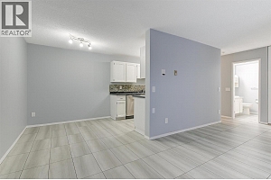 555 Rowcliffe Avenue Unit# 202 - Photo 13