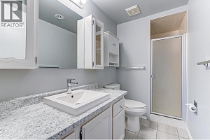 555 Rowcliffe Avenue Unit# 202 - Photo 25