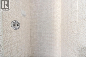 555 Rowcliffe Avenue Unit# 202 - Photo 26