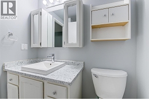 555 Rowcliffe Avenue Unit# 202 - Photo 33