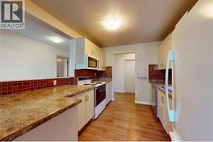 1075 Bernard Avenue Unit# 114 - Photo 11