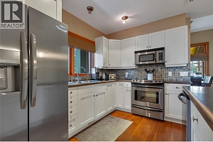 9845 Eastside Road Unit# 87 - Photo 10