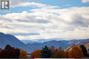 2363 Hawks Boulevard - Photo 15