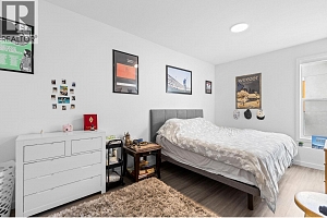 685 Boynton Place Unit# 61 - Photo 11