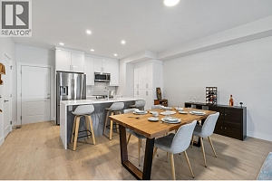 115 Wyndham Crescent Unit# 12 - Photo 13