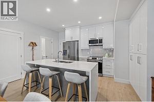 115 Wyndham Crescent Unit# 12 - Photo 14