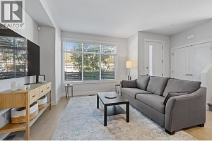 115 Wyndham Crescent Unit# 12 - Photo 4