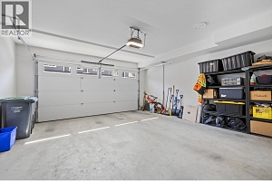 115 Wyndham Crescent Unit# 12 - Photo 40