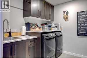 595 Vineyard Way N Unit# 8 - Photo 33