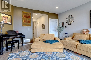 595 Vineyard Way N Unit# 8 - Photo 38