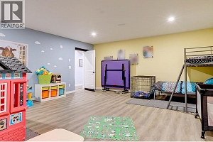 595 Vineyard Way N Unit# 8 - Photo 56