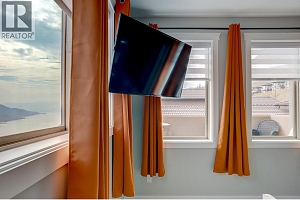 595 Vineyard Way N Unit# 8 - Photo 67