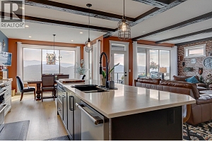 595 Vineyard Way N Unit# 8 - Photo 9