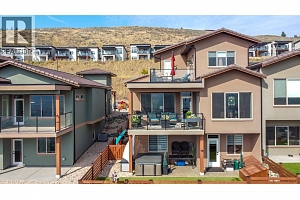 595 Vineyard Way N Unit# 8 - Photo 93