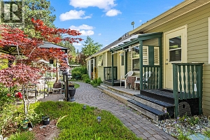 1282 Lakeview Cove Place - Photo 15