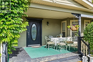 1282 Lakeview Cove Place - Photo 4