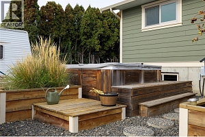 6454 Holbrook Road - Photo 18