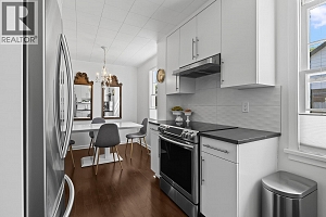 1404 Graham Street - Photo 11