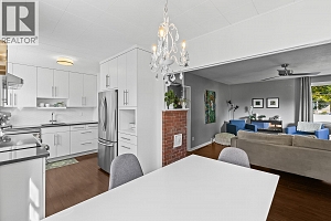 1404 Graham Street - Photo 12