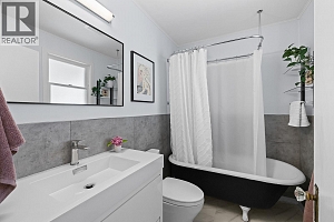 1404 Graham Street - Photo 16