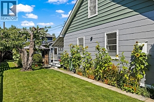 1404 Graham Street - Photo 32