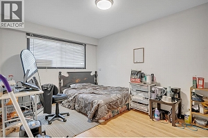 1331 Belaire Avenue - Photo 17