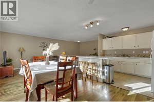 1711 41 Avenue - Photo 4