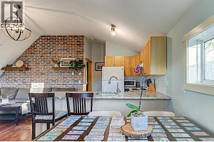 558-560 Cambridge Avenue - Photo 15