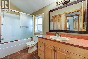 558-560 Cambridge Avenue - Photo 20