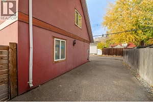 558-560 Cambridge Avenue - Photo 30