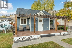 558-560 Cambridge Avenue - Photo 37