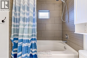 558-560 Cambridge Avenue - Photo 51