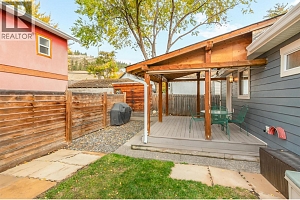 558-560 Cambridge Avenue - Photo 54