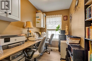 393 McCarren Avenue - Photo 27