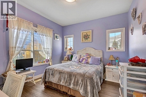 393 McCarren Avenue - Photo 28