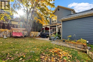 393 McCarren Avenue - Photo 3