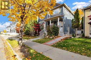 393 McCarren Avenue - Photo 43