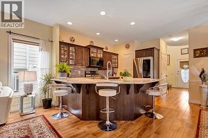 393 McCarren Avenue - Photo 5