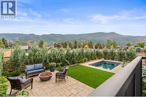 2444 Bradley Drive - Photo 44