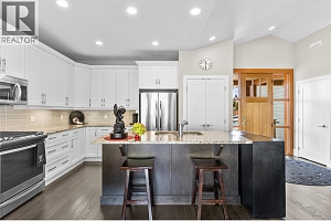 4000 Redstone Crescent Unit# 221 - Photo 11