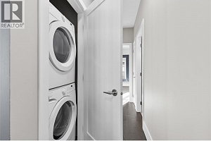 4000 Redstone Crescent Unit# 221 - Photo 35