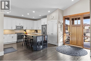 4000 Redstone Crescent Unit# 221 - Photo 6