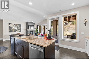 4000 Redstone Crescent Unit# 221 - Photo 7