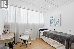 1710 Ellis Street Unit# 18/19 - Photo 11