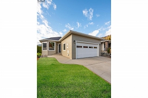 2083 Rosefield Drive - Photo 3