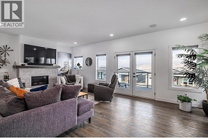 7760 Okanagan Landing Road Unit# 125 - Photo 3