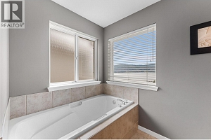 1395 Gregory Road - Photo 29