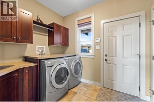 1714 Capistrano Peaks Crescent - Photo 35