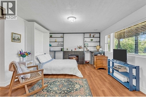 16621 Maki Road - Photo 32